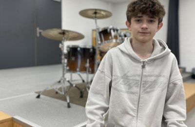 Erfolgsstory aus der Wüste: Enno Prause fährt zum Bundeswettbewerb Jugend musiziert