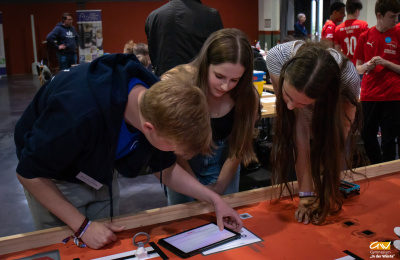 Das gab's noch nie: Zwei Teams bei der World Robot Olympiad, zwei mal 1. Platz!