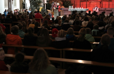 Weihnachten am Gymnasium „In der Wüste“ - einfach besonders