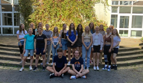 Strahlender Sonnenschein beim Ausbildungsstart