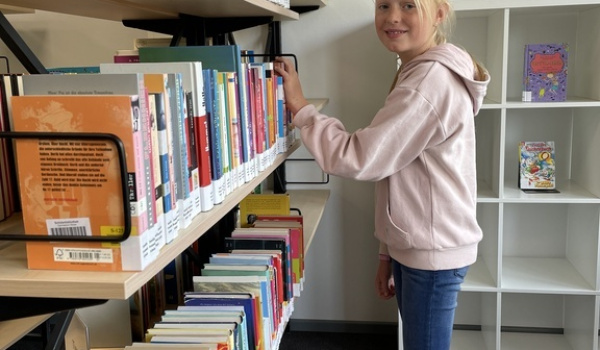 Die Schulbücherei ist wieder geöffnet!