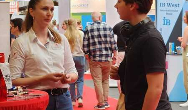 ABI Zukunft Osnabrück 2024: Eine Inspirierende Karriere- und Jobmesse 