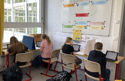 Von Hieroglyphen zu High-Tech: Fachgruppe Geschichte testet Format der digitalen Klassenarbeit