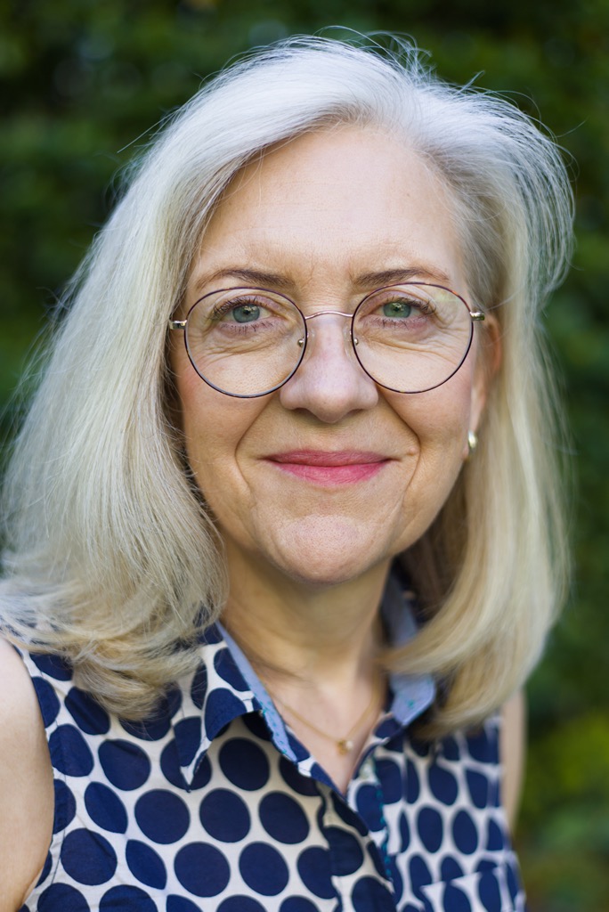 Claudia Helms